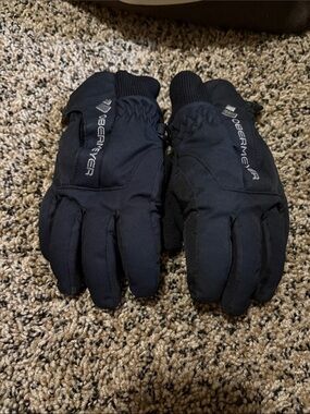 Obermeyer Kid’s Black Winter Ski Gloves